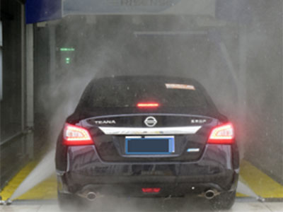 Undercarriage wash system