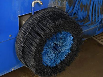 Wheel brushes
