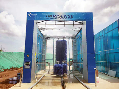 Drive-Through Bus Wash System